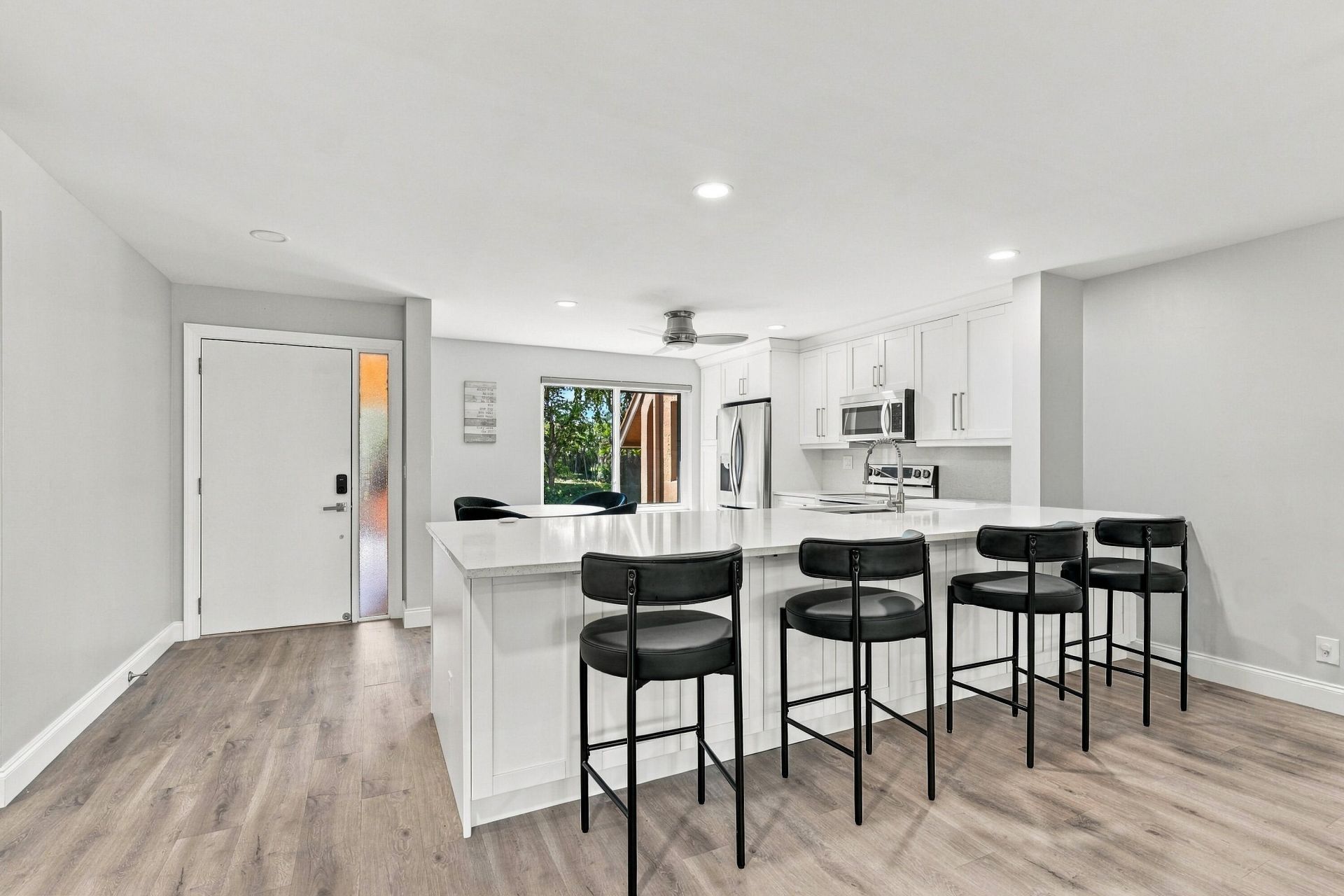 11172 Green Lake Drive, Unit 203, Boynton Beach, FL 33437 Photo