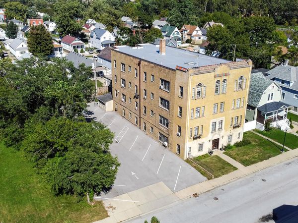 225 Carroll Street , Hammond, IN 46320