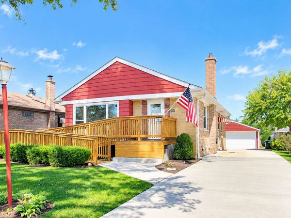 7510 W Jonquil Terrace, Niles, IL 60714