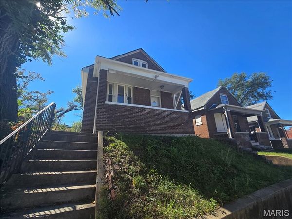 4458 Penrose Street , St Louis, MO 63115