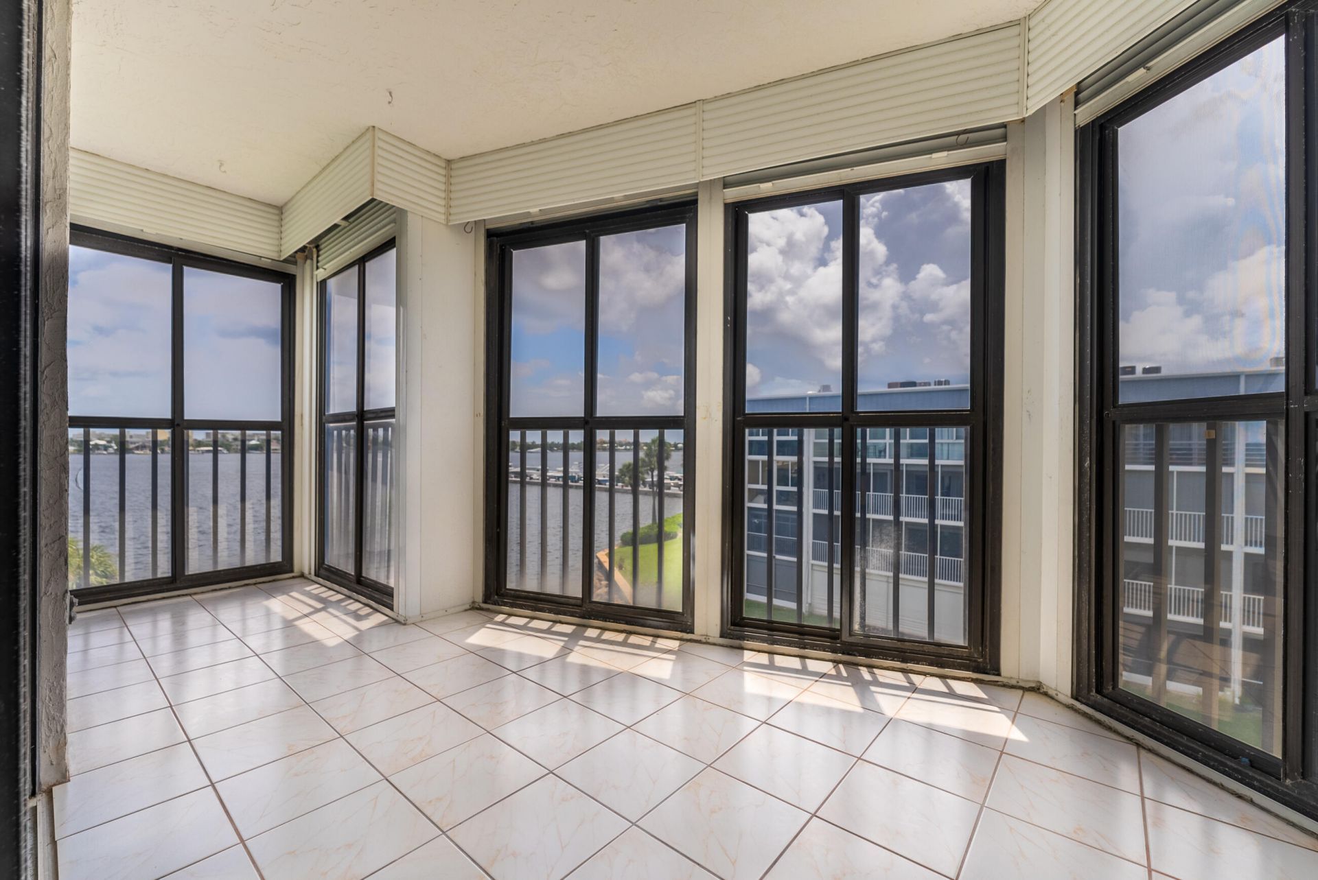 896 N Federal Highway, Unit 432, Atlantis, FL 33462 Photo