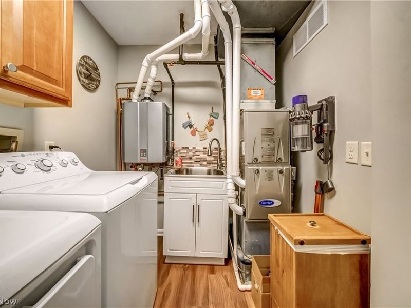 115 Ambleside Way, Amherst, OH 44001 Photo 30