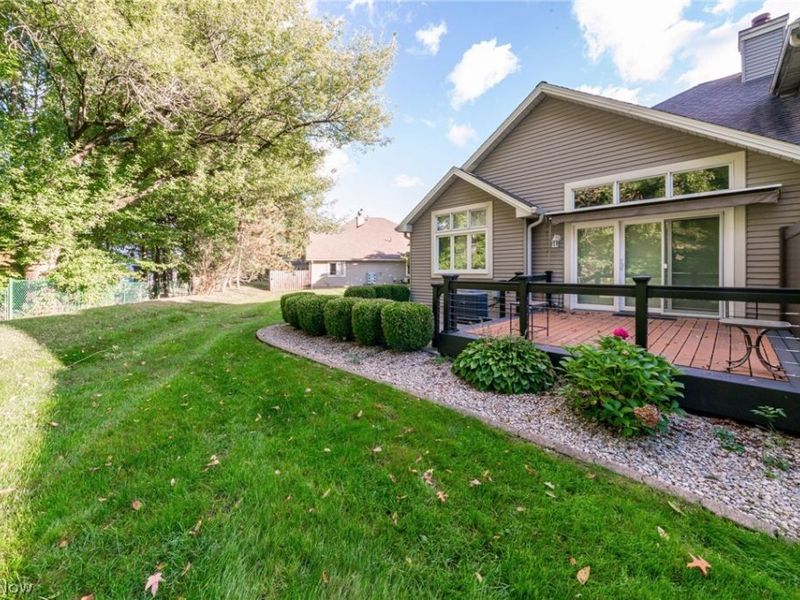 115 Ambleside Way, Amherst, OH 44001 Photo 36