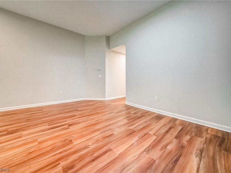 115 Ambleside Way, Amherst, OH 44001 Photo 9