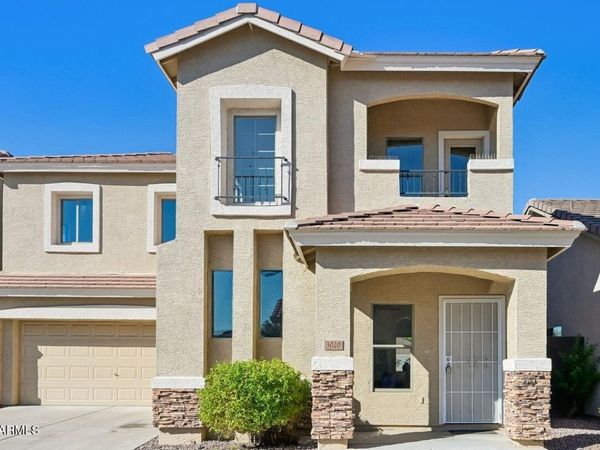 3020 E KINGS Avenue, Phoenix, AZ 85032