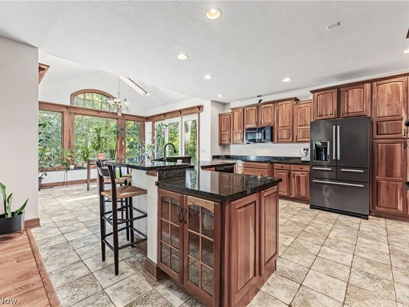 17351 Fish Creek Trail, Chagrin Falls, OH 44023 Photo 12