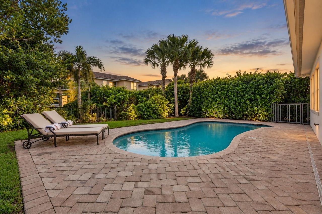 8376 NW 121st Way, Parkland, FL 33076 Photo