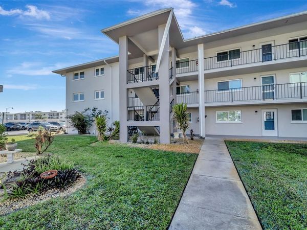 649 TAMIAMI TRAIL S, Unit 107, VENICE, FL 34285