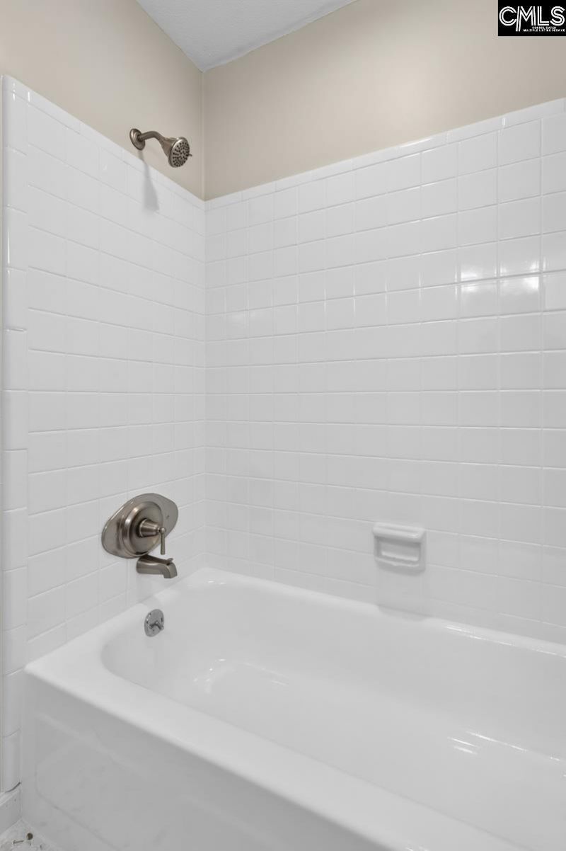 2415 Oak Lane  Photo 23