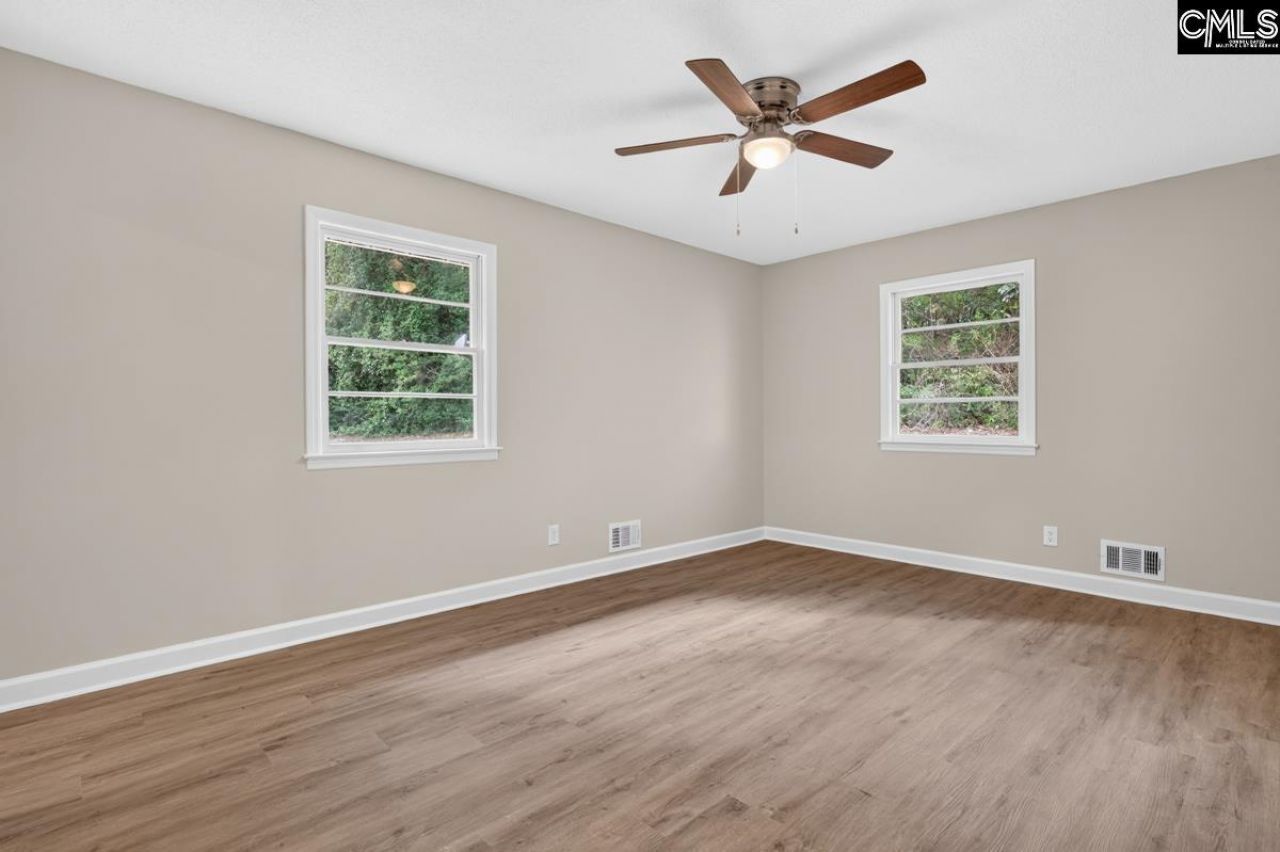 2415 Oak Lane  Photo 26
