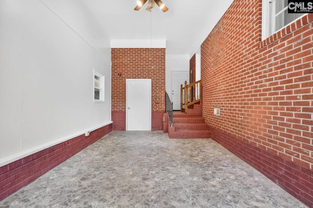 2415 Oak Lane  Photo 30