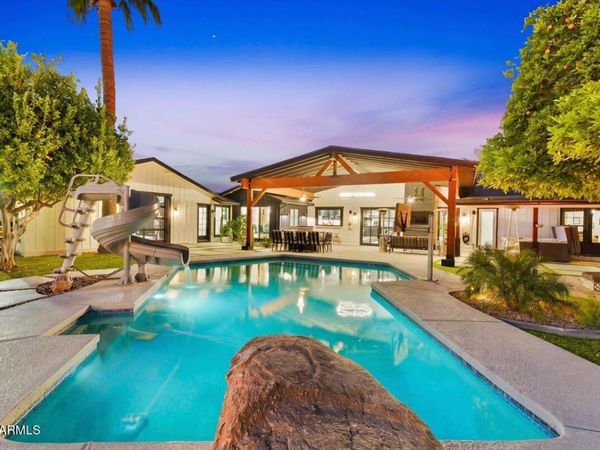 9026 N 67TH Street N, Paradise Valley, AZ 85253