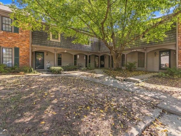 3099 Colonial Way, Unit G, Atlanta, GA 30341