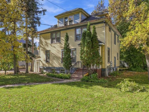 1024 7th Street N, Fargo, ND 58102