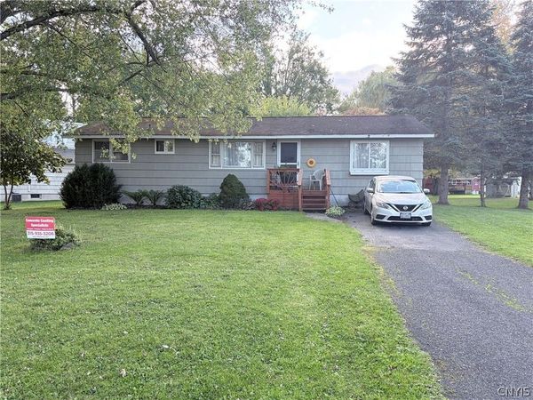 8551 Belnor Drive, Cicero, NY 13039