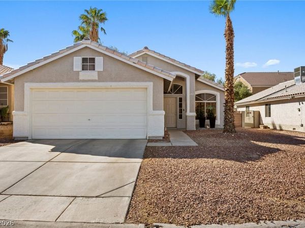 6461 Grand Oaks Drive , Las Vegas, NV 89156