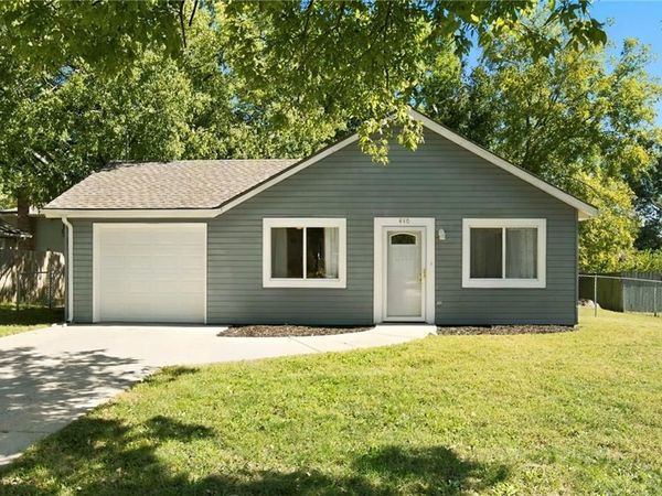 440 N Pine Street, Olathe, KS 66061