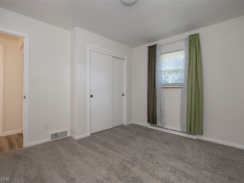 634 N Hawkins Avenue, Akron, OH 44313 Photo 23