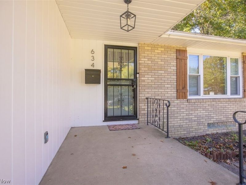 634 N Hawkins Avenue, Akron, OH 44313 Photo 35