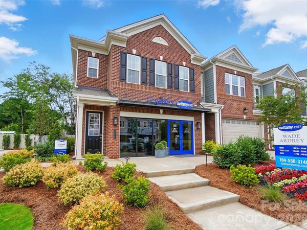 120029 Lavinia Lane, Charlotte, NC 28277