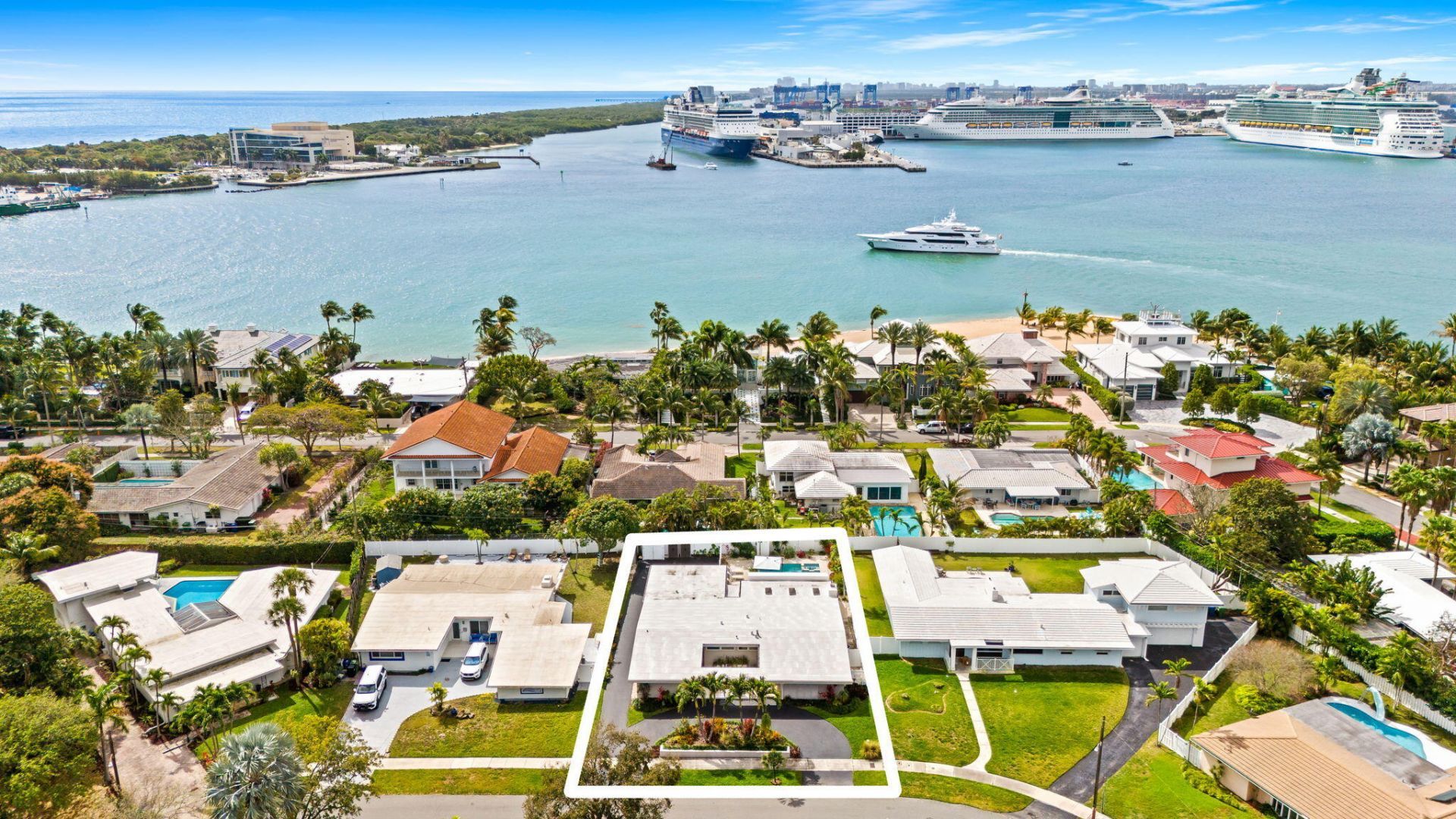 2208 Anchor Drive, Fort Lauderdale, FL 33316 Main Photo