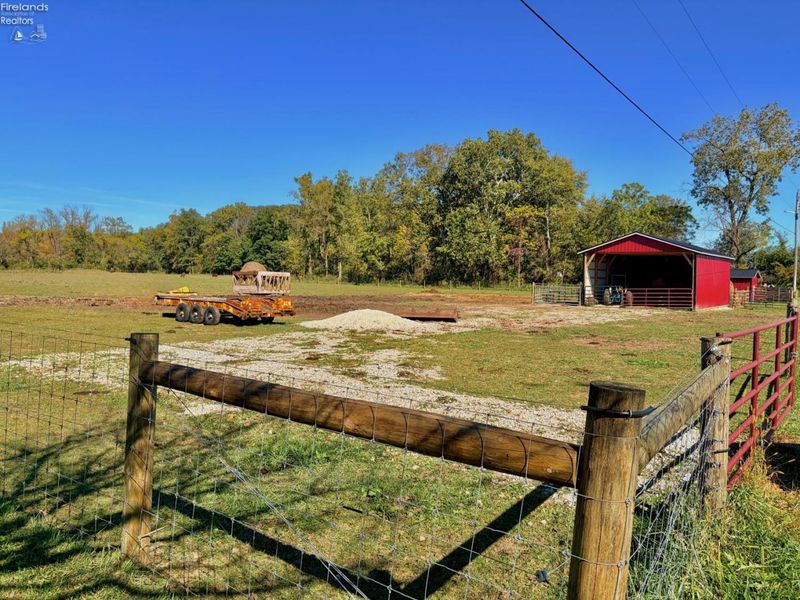 6276 County Road 33, Helena, OH 43435 Photo 2