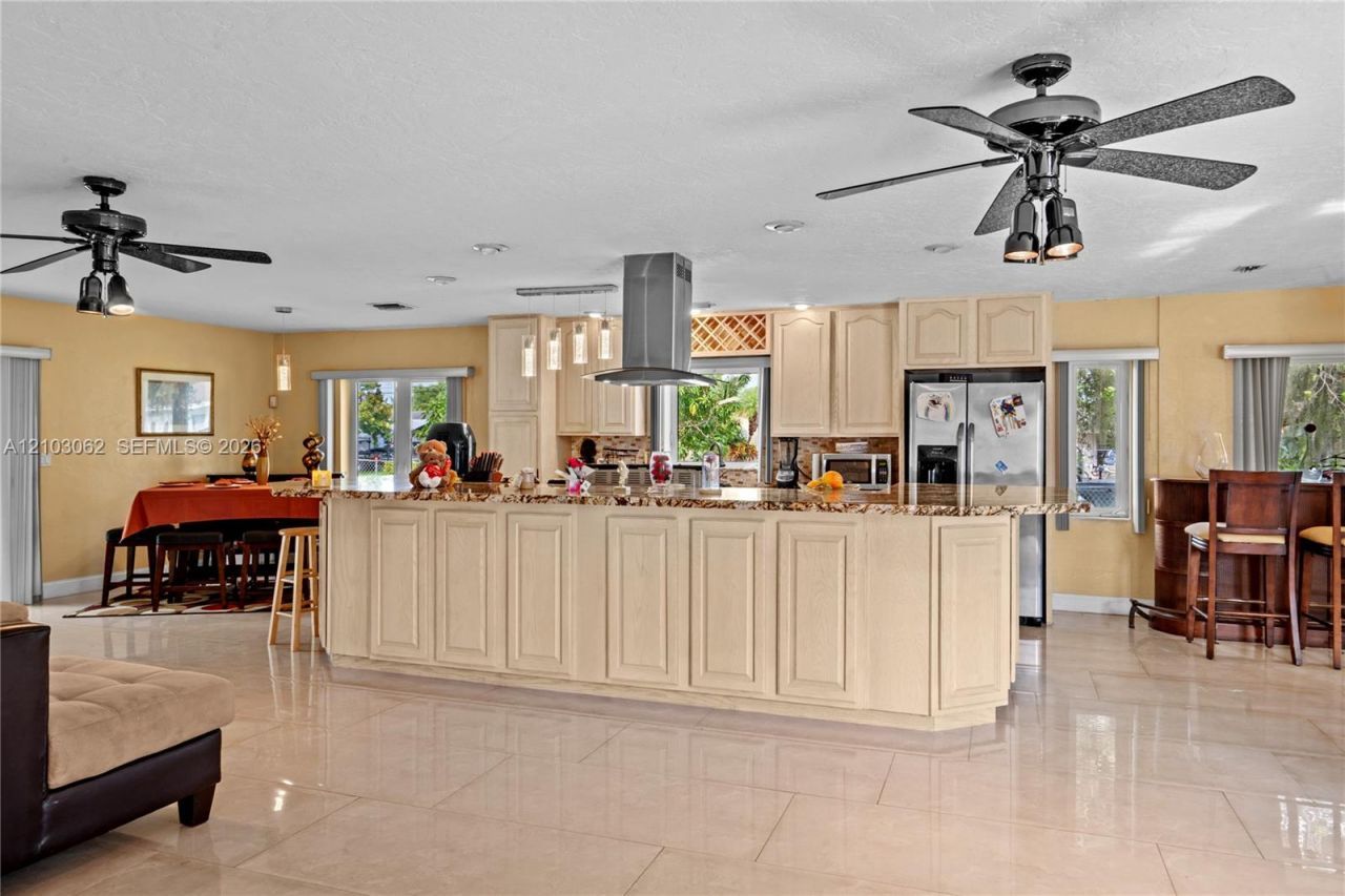 10198 SW 203rd Ter, Cutler Bay, FL 33189 Photo
