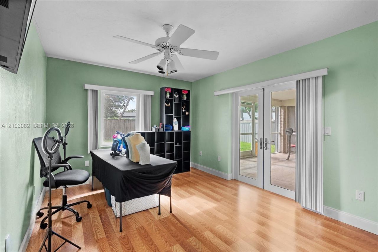 10198 SW 203rd Ter, Cutler Bay, FL 33189 Photo