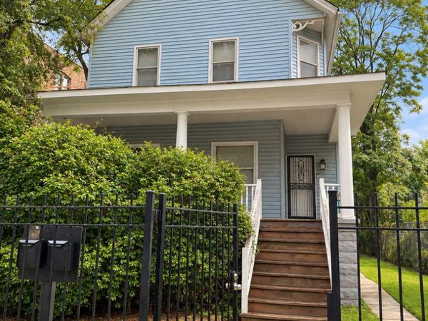 5452 W Race Avenue, Chicago, IL 60644