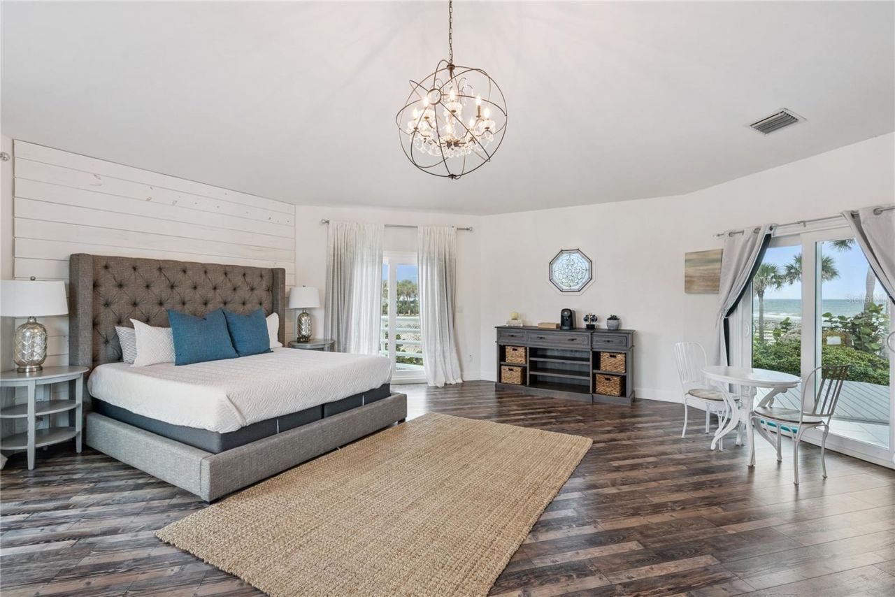 2707 S Atlantic Avenue, Daytona Beach Shores, FL 32118 Photo