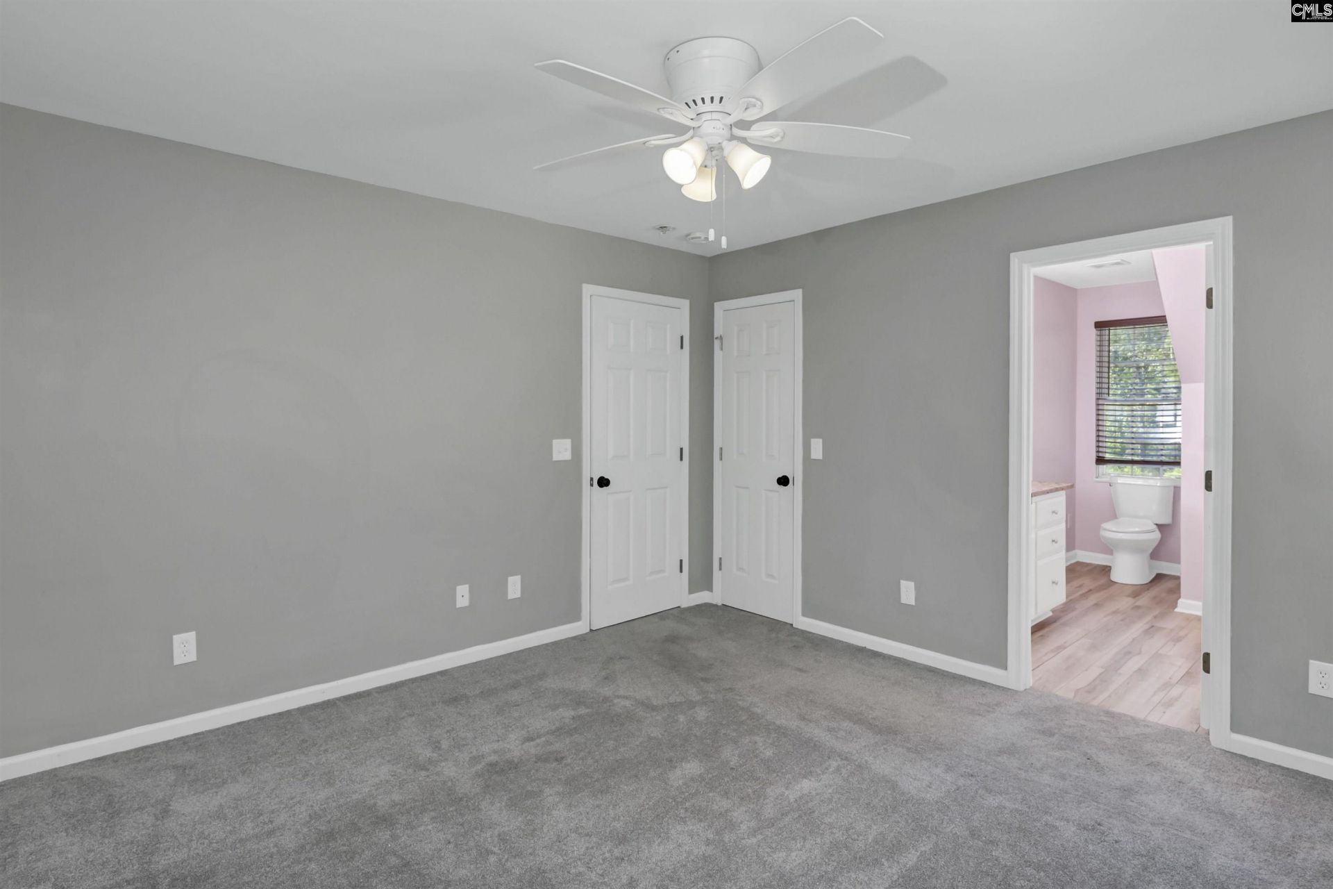 421 Dutchman Shores Circle  Photo 21