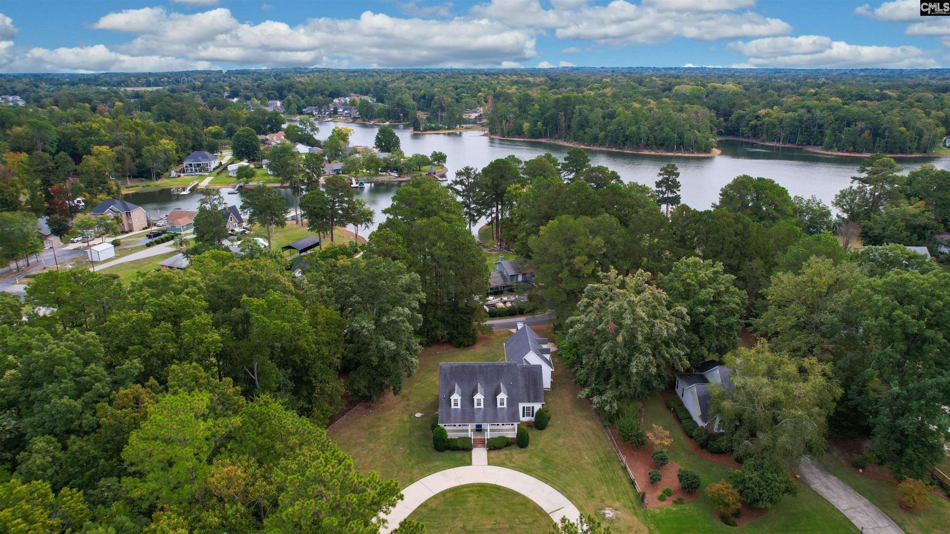 421 Dutchman Shores Circle  Photo 41