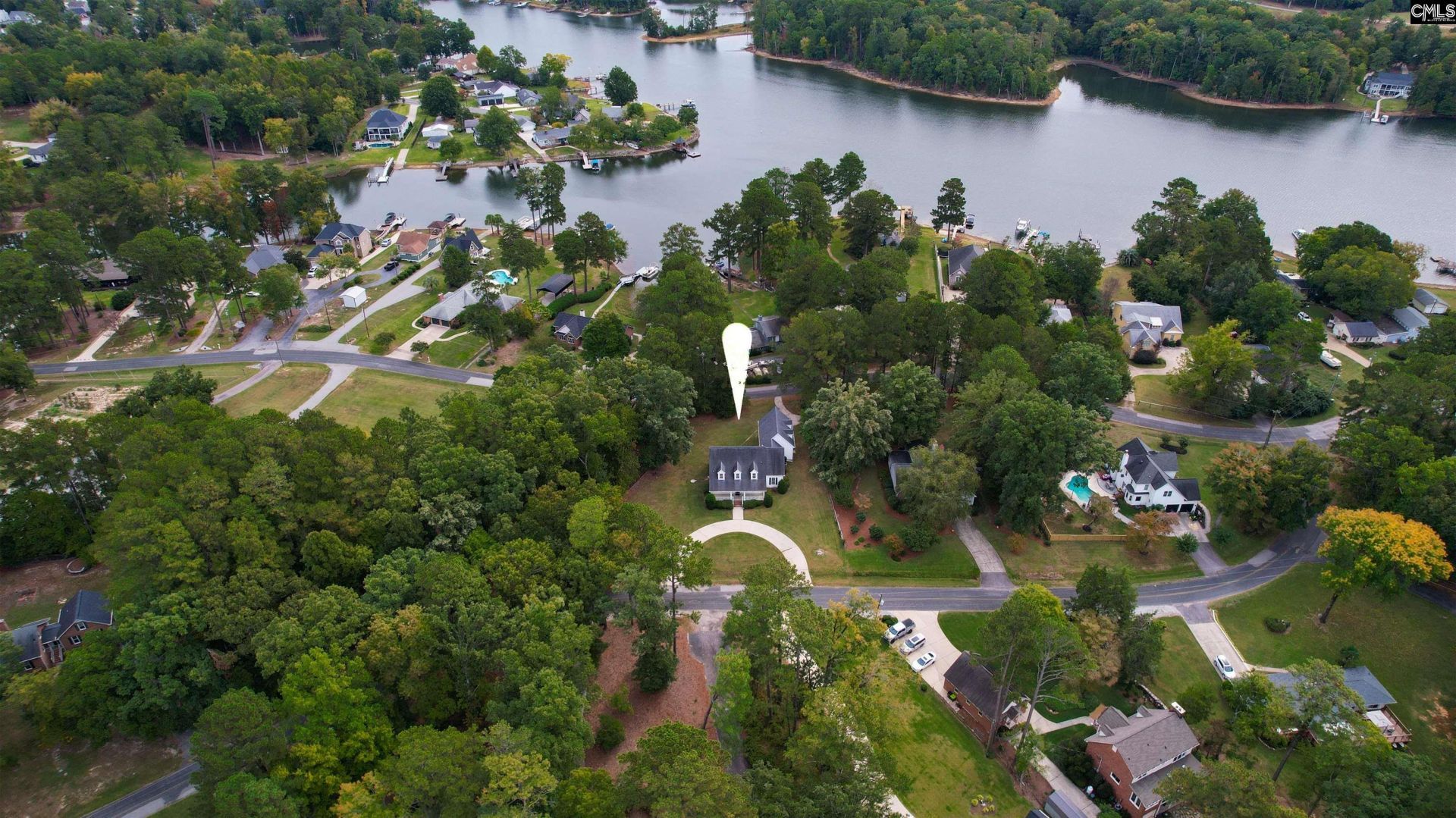 421 Dutchman Shores Circle  Photo 42