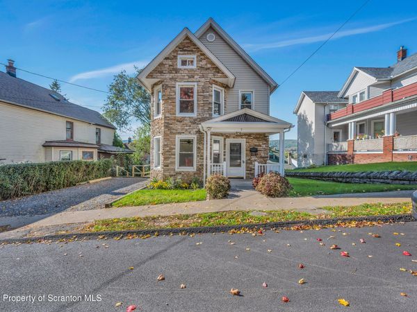 7 Birkett Street , Carbondale, PA 18407