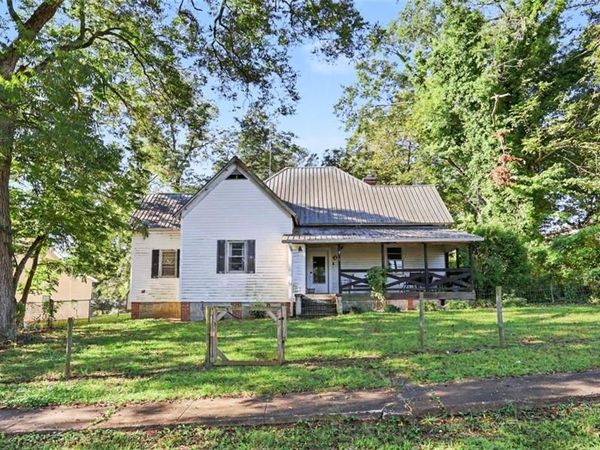95 Hood Street , Commerce, GA 30529