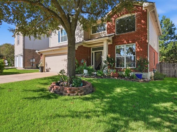 8116 Hawick DR, Round Rock, TX 78681