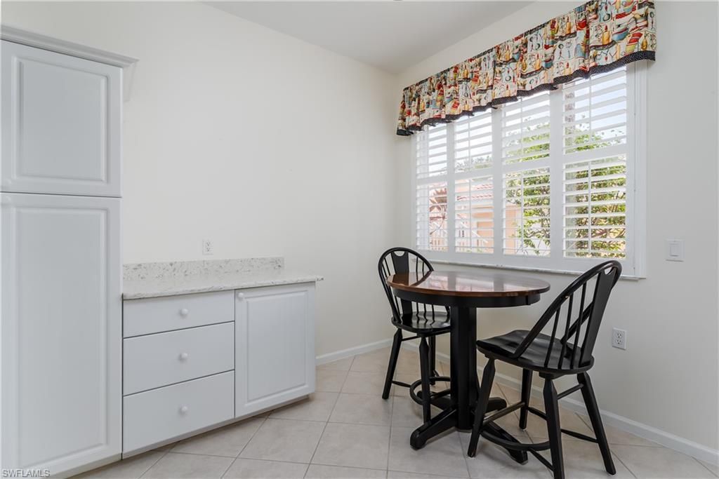 6830 Beach Resort Dr , Unit 9, Naples, FL 34114 Photo