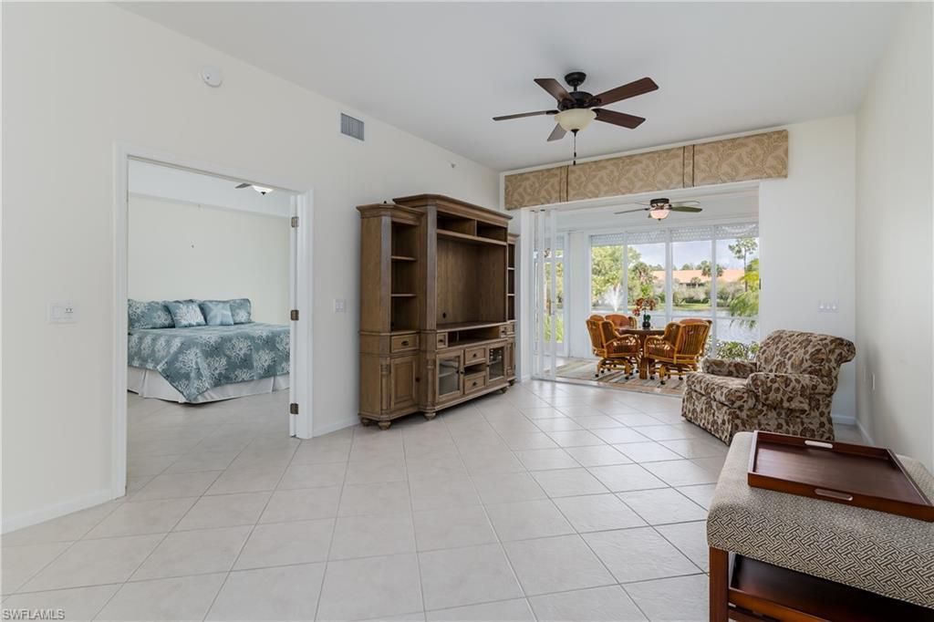 6830 Beach Resort Dr , Unit 9, Naples, FL 34114 Photo