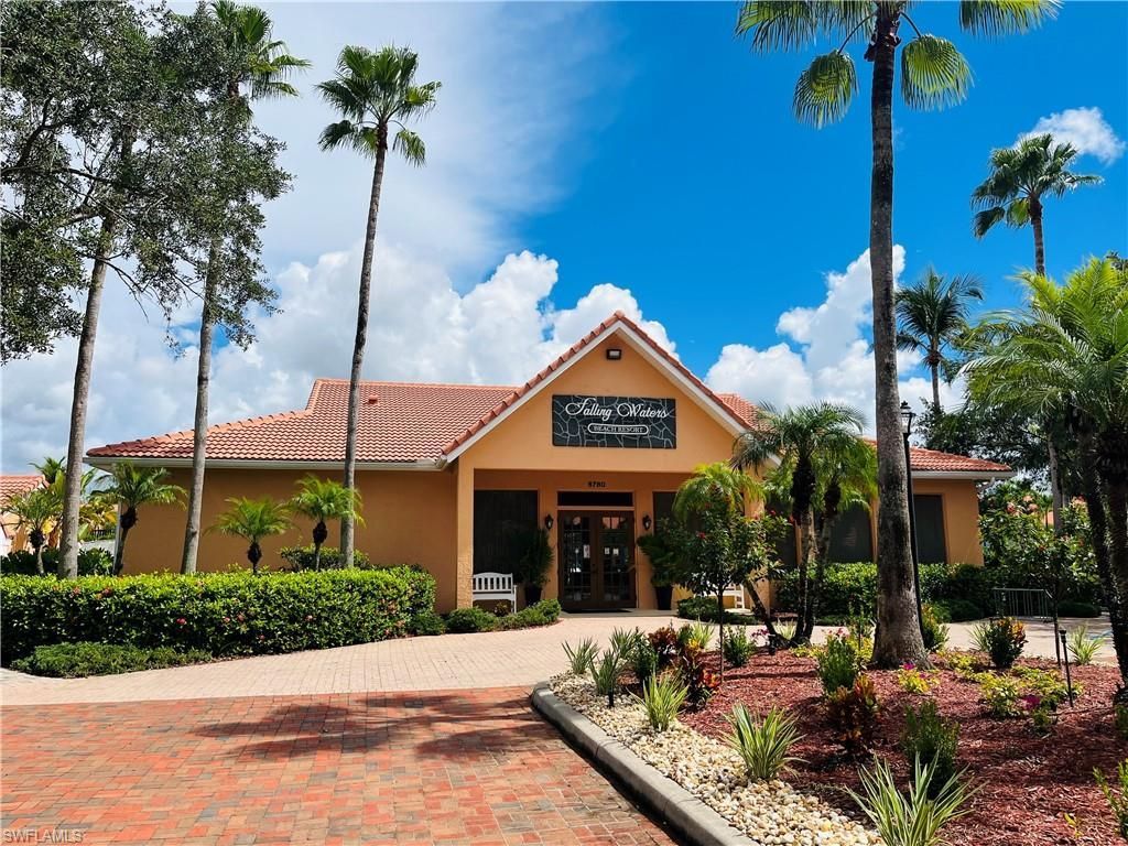 6830 Beach Resort Dr , Unit 9, Naples, FL 34114 Photo