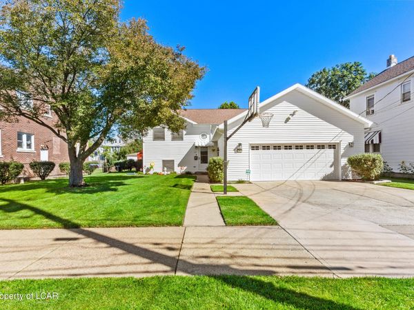 69 Melrose Avenue, Wilkes-Barre, PA 18702