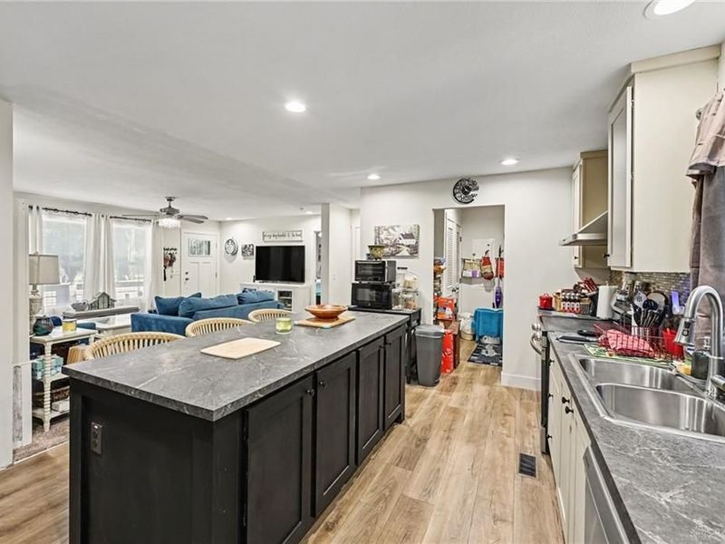 2365 Old Camden Pike, Eaton, OH 45320 Photo 9