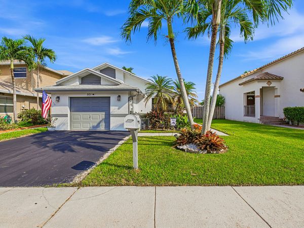 501 Lakeside Circle, Sunrise, FL 33326