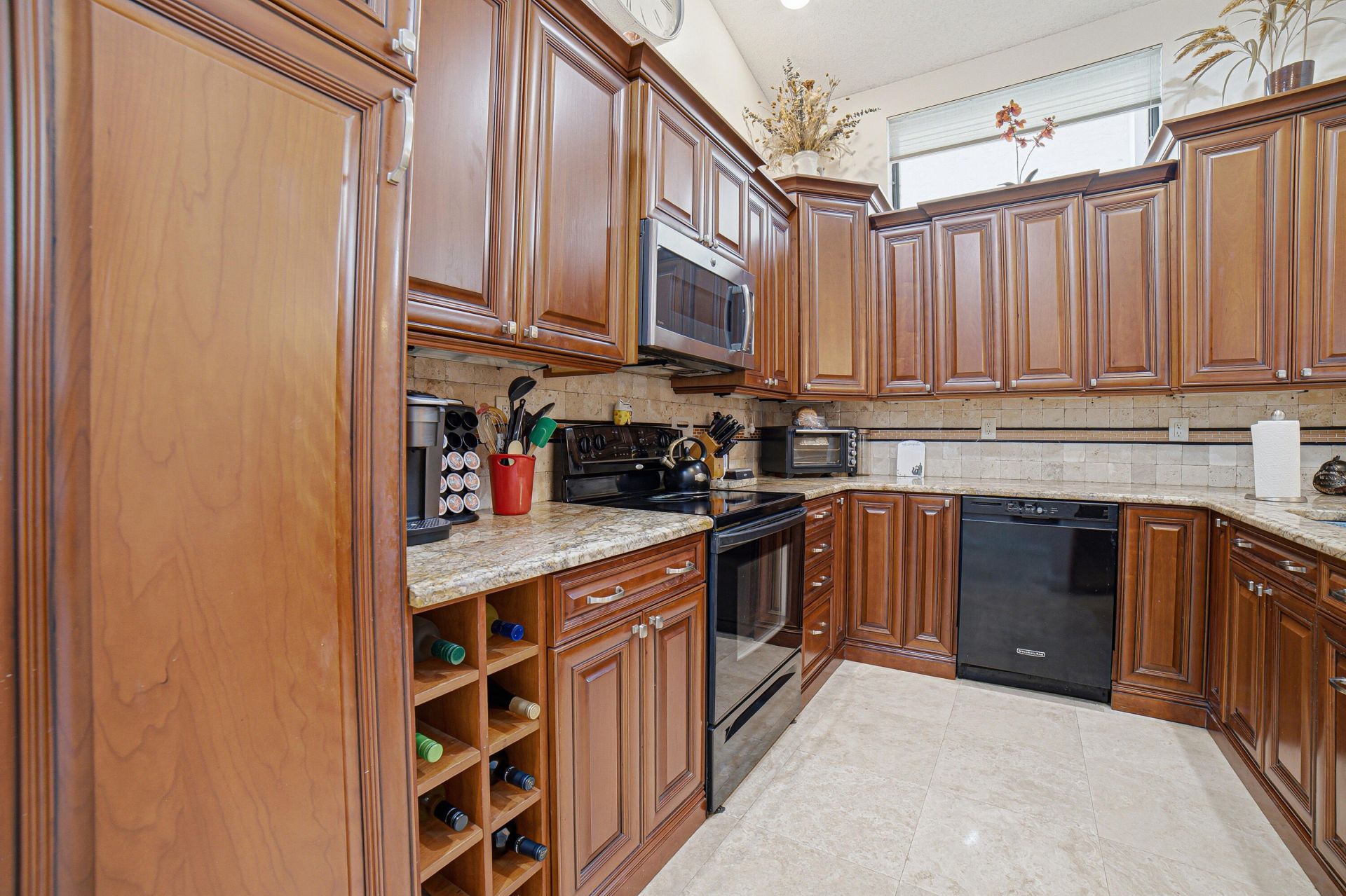 501 Lakeside Circle, Sunrise, FL 33326 Photo