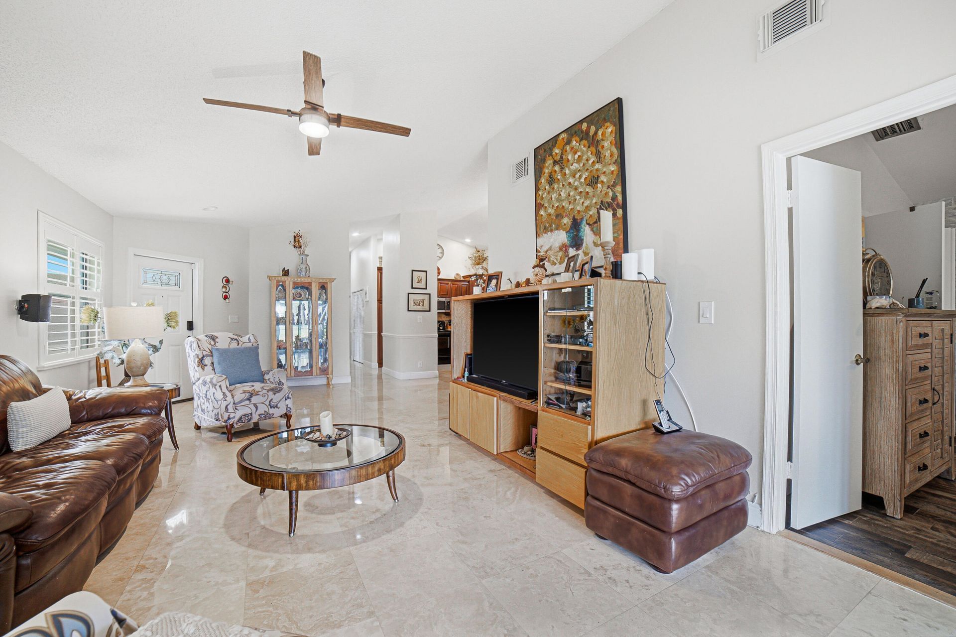 501 Lakeside Circle, Sunrise, FL 33326 Photo
