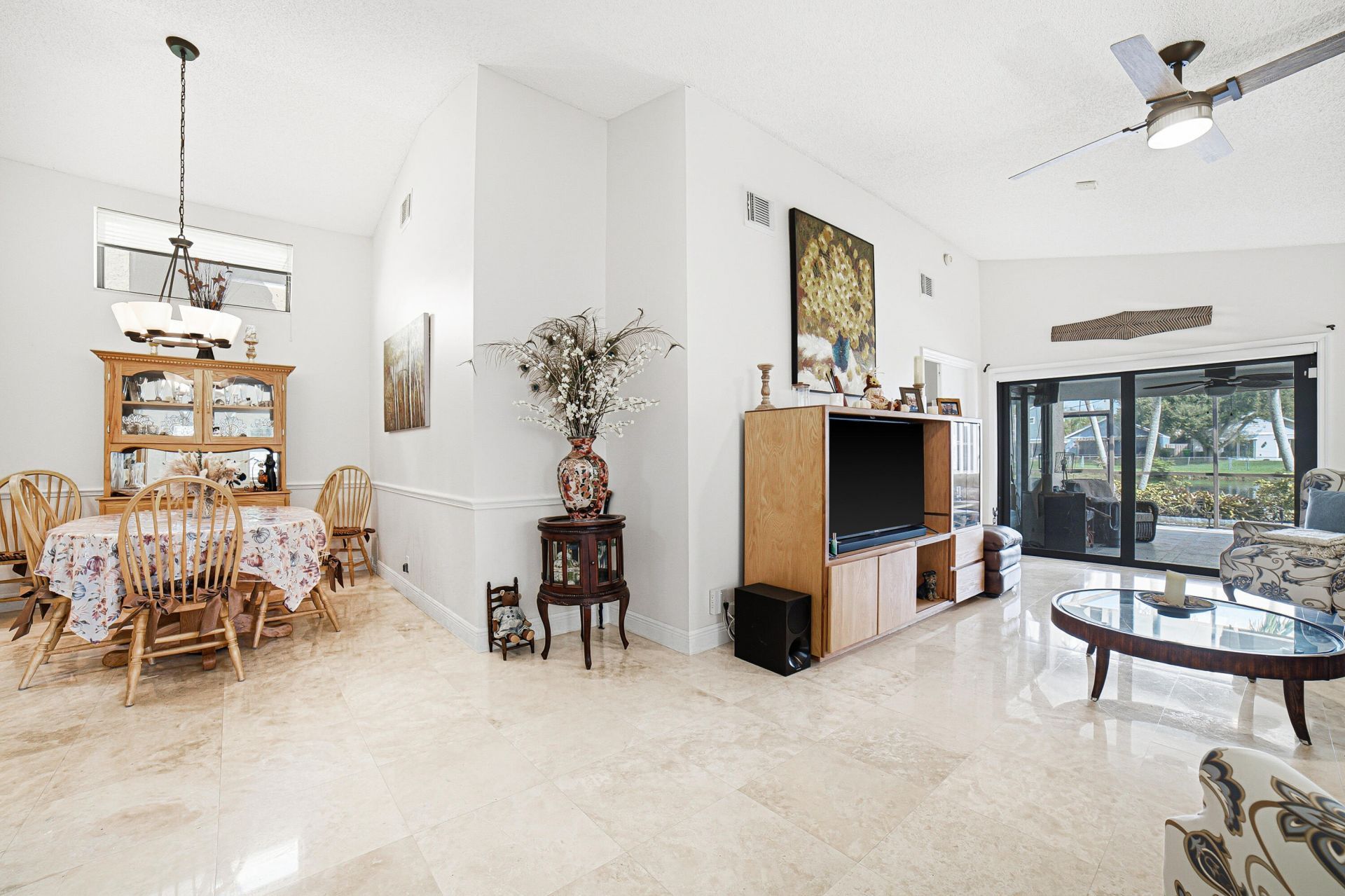 501 Lakeside Circle, Sunrise, FL 33326 Photo