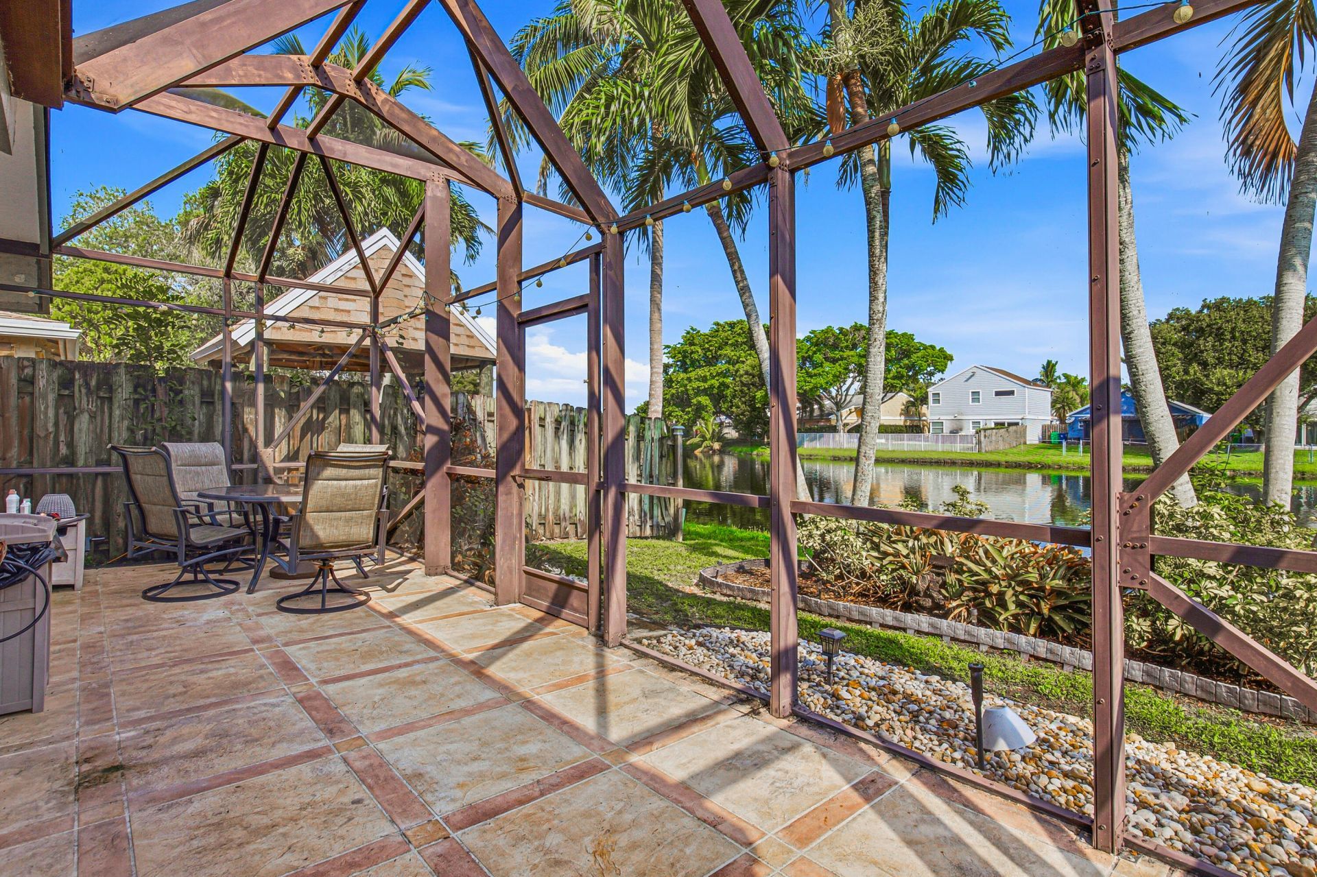 501 Lakeside Circle, Sunrise, FL 33326 Photo