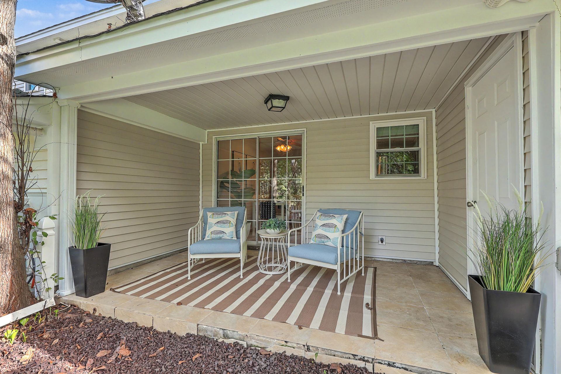 7921 Shadow Oak Drive Photo 22