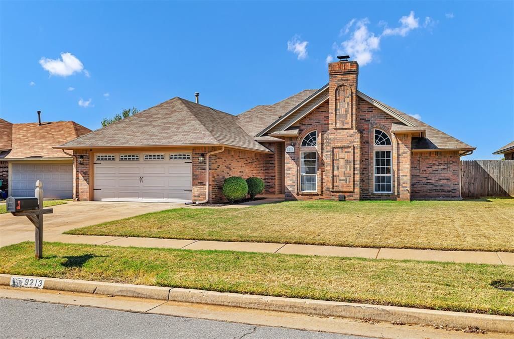 9213 Southlake Drive, Oklahoma City, OK 73159 Main Photo