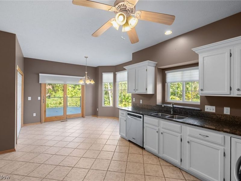 4874 Gateway Drive, Medina, OH 44256 Photo 8