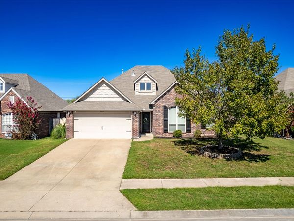 20617 E 31st Place S, Broken Arrow, OK 74014